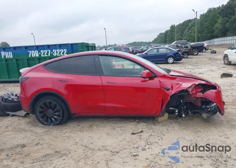 2022 Tesla Model Y Performance Dual Motor All-Wheel Drive from USA, damaged, VIN 7SAYGDEF5NF523416